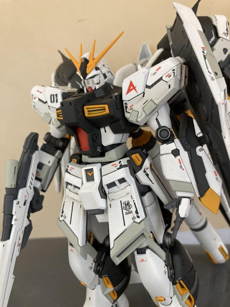 ビームライフルをもたせました