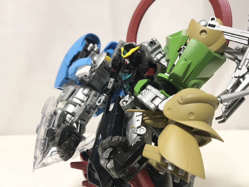 合体ガンプラ完成–3枚目/制作者：魏理(ギリ)