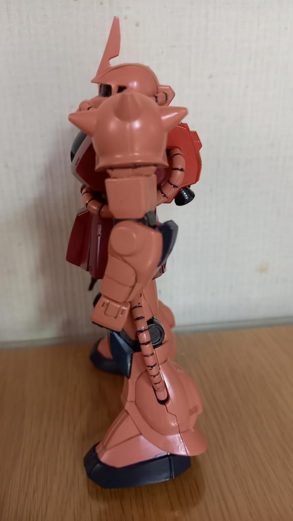 溝部分にはガンダムマーカーとシャーペンを使いました。