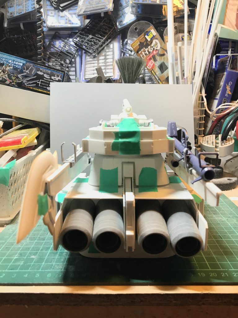 メインスラスターは水道の給水管でちょうどいい太さ、しかも300円くらいで、コストを抑えました