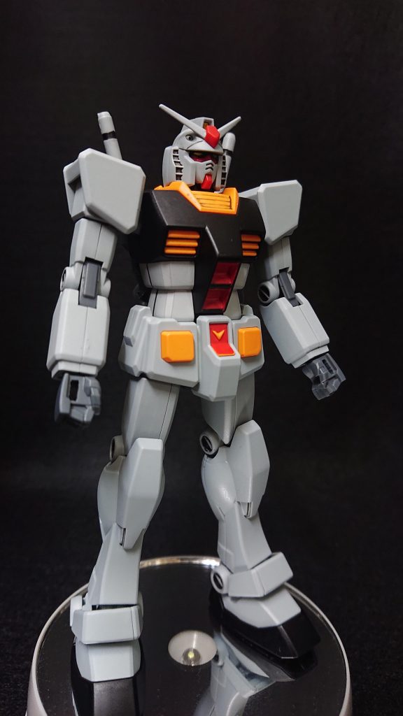 使用した塗料タミヤカラースプレー・ブラック・ブリリアントオレンジMrカラースプレー・明灰白色(三菱系)