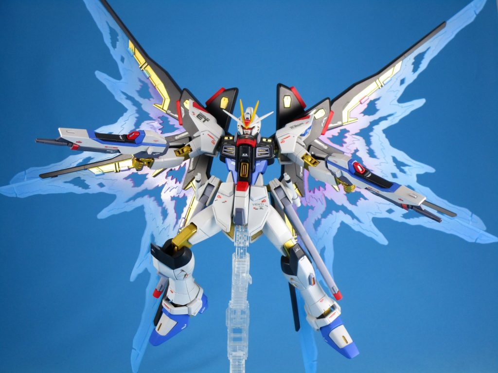 HGCE ZGMF-X20Aストライクフリーダムガンダム–2枚目/制作者：どーもとＰ(堂本晃司)