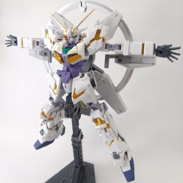 スターリィユニコーンガンダム