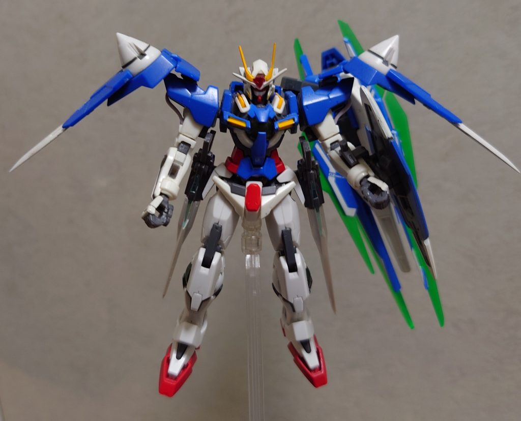 武器はちゃんと腰にマウント出来るようにしました。