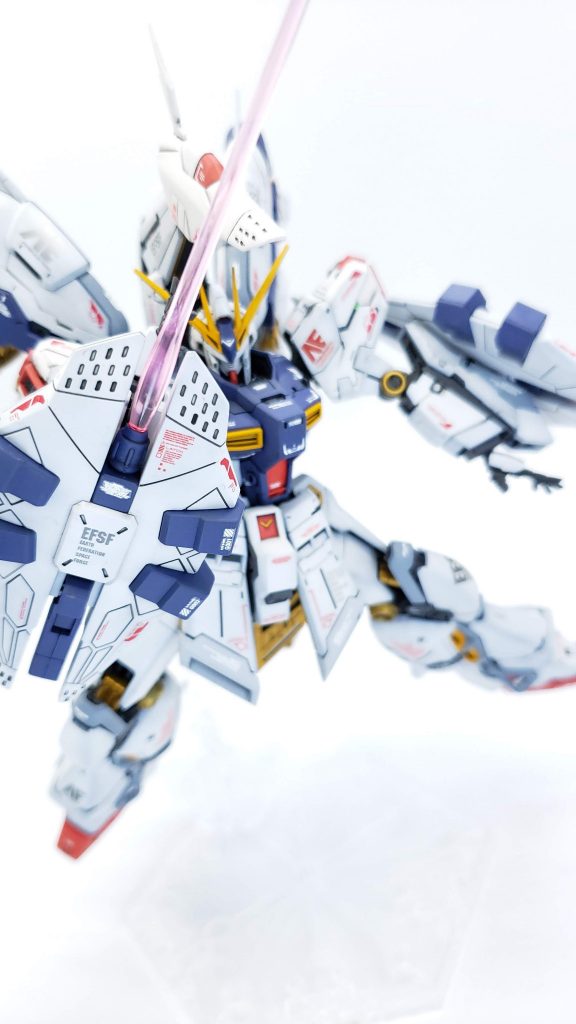 オデュッセウスのビーム・ユニット(コンポジット・ウェポン・ユニット)を移植。マグネットパワーで脱着可能です🧲