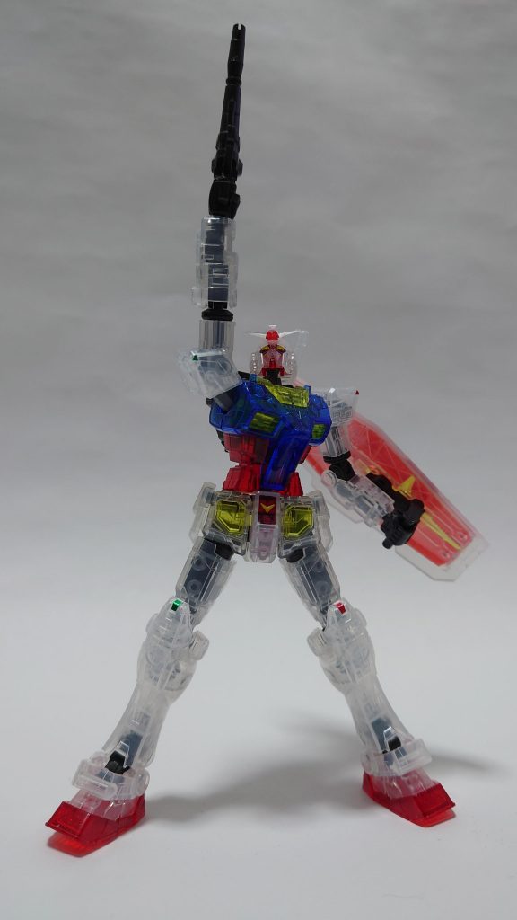 関節可動域はかなり広いのでラストシューティングも無理なく出来ます。