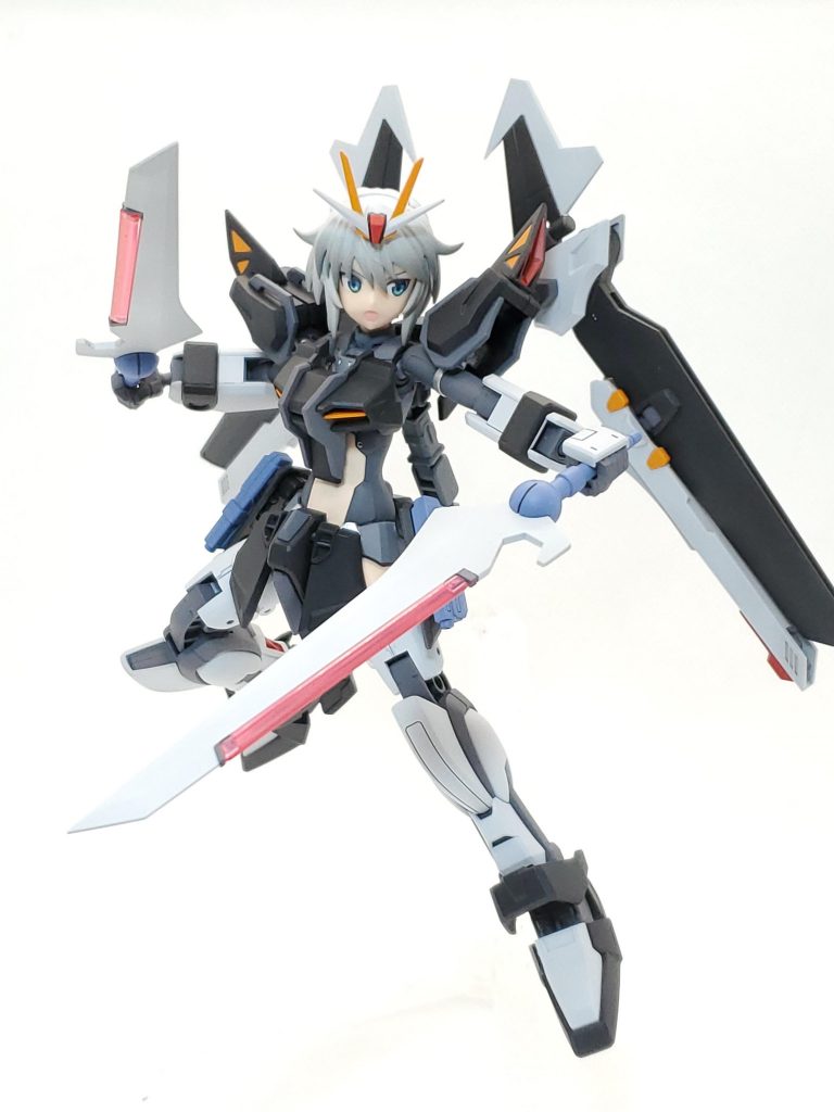 様々な箇所が可動式になってるので意外と動きます