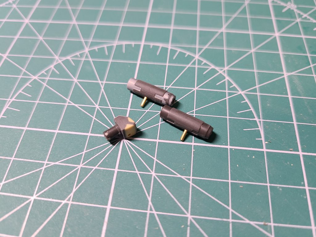 肉抜き穴や塗り分けを処理するための腰のグレネードの工作が1番大変でした