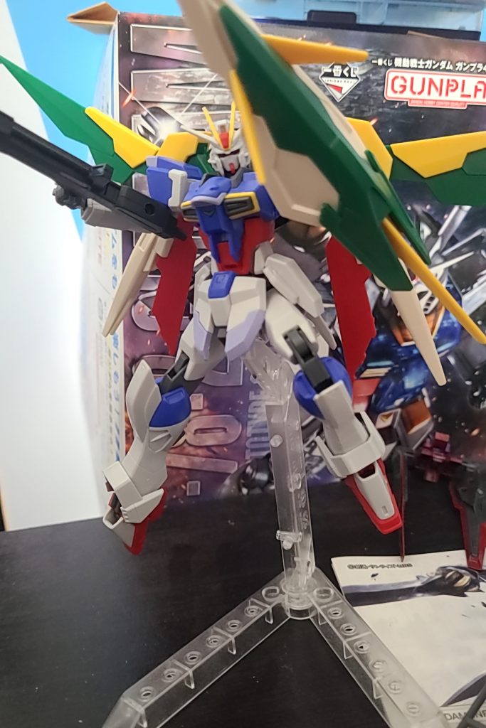 インパルスガンダム本体を使用そこにガンダムフェニーチェリナーシタのバックアップを使用(ポン付け)結構シンプルな作り