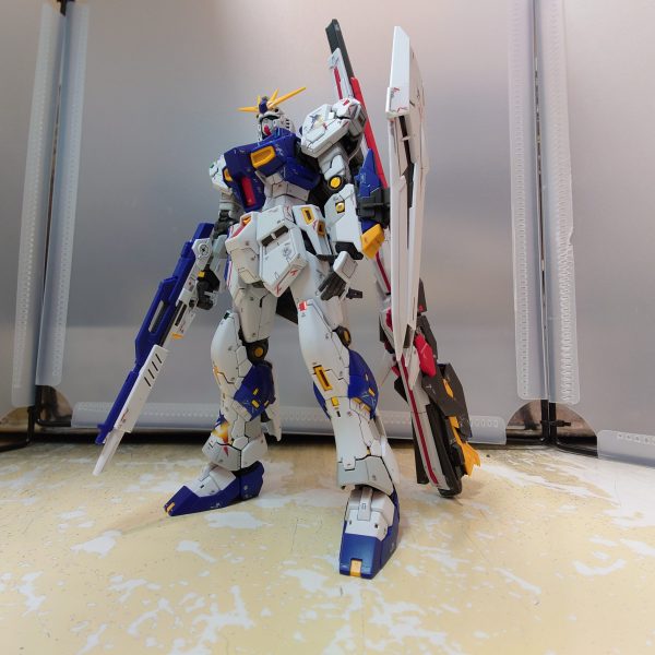 福岡νガンダム立像モデル