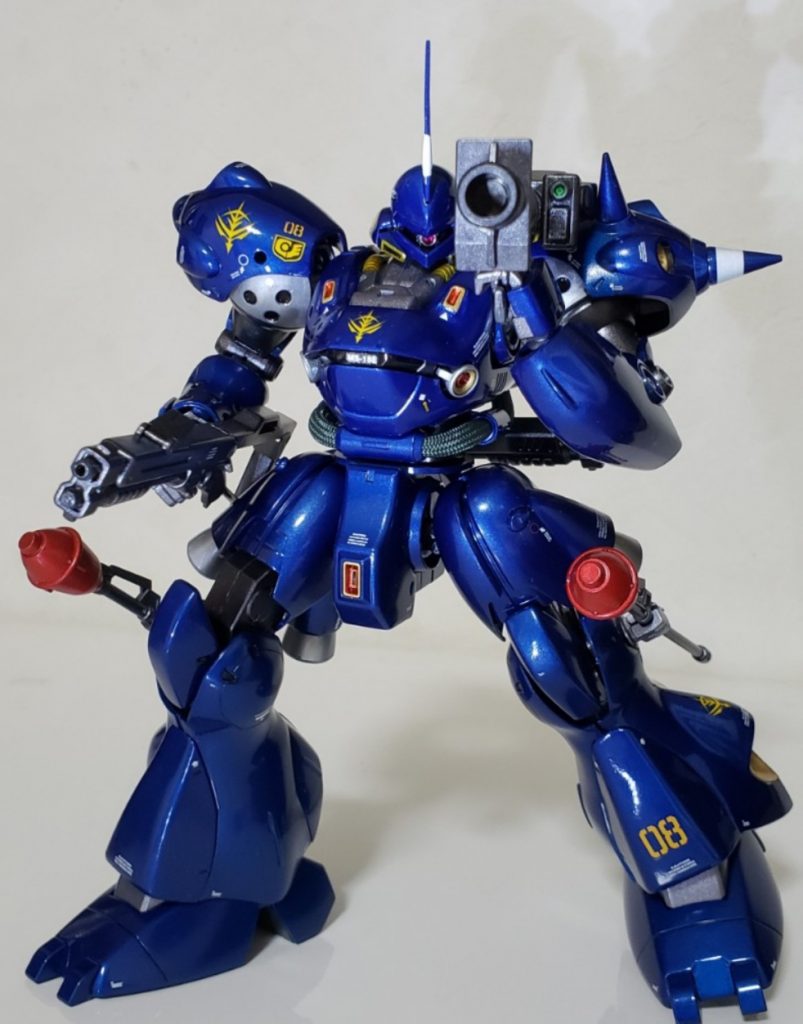 背中のジャイアントバズを取り出してショットガンと武器両手持ち!