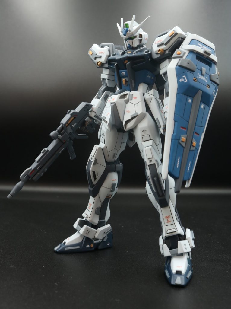 EGストライクガンダム–2枚目/制作者：ヒロハル