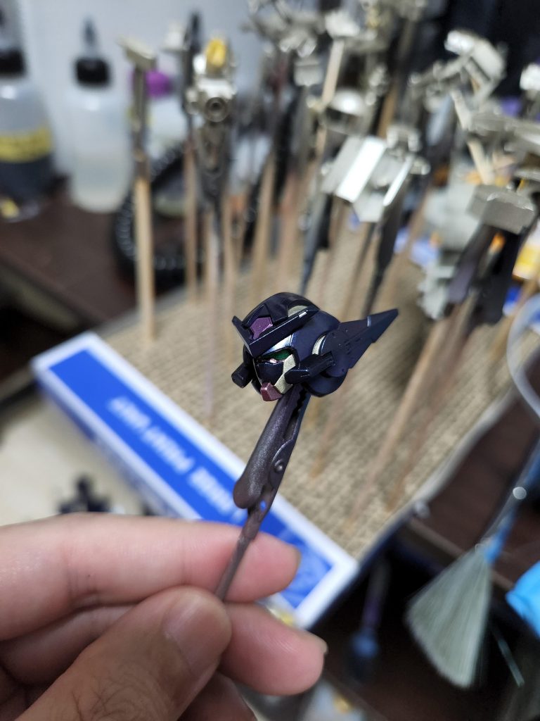 ﾌﾟﾘｽﾞﾑﾌﾞﾙｰﾌﾞﾗｯｸを使ったけど思ったよりも青かった下地はバイオレットパープル