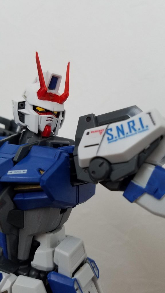 サナリィのデカールが余っていたので使用。富野由悠季の世界版MG F91に付属していた物です。実は、富野展に2回行ってます( 〃▽〃)