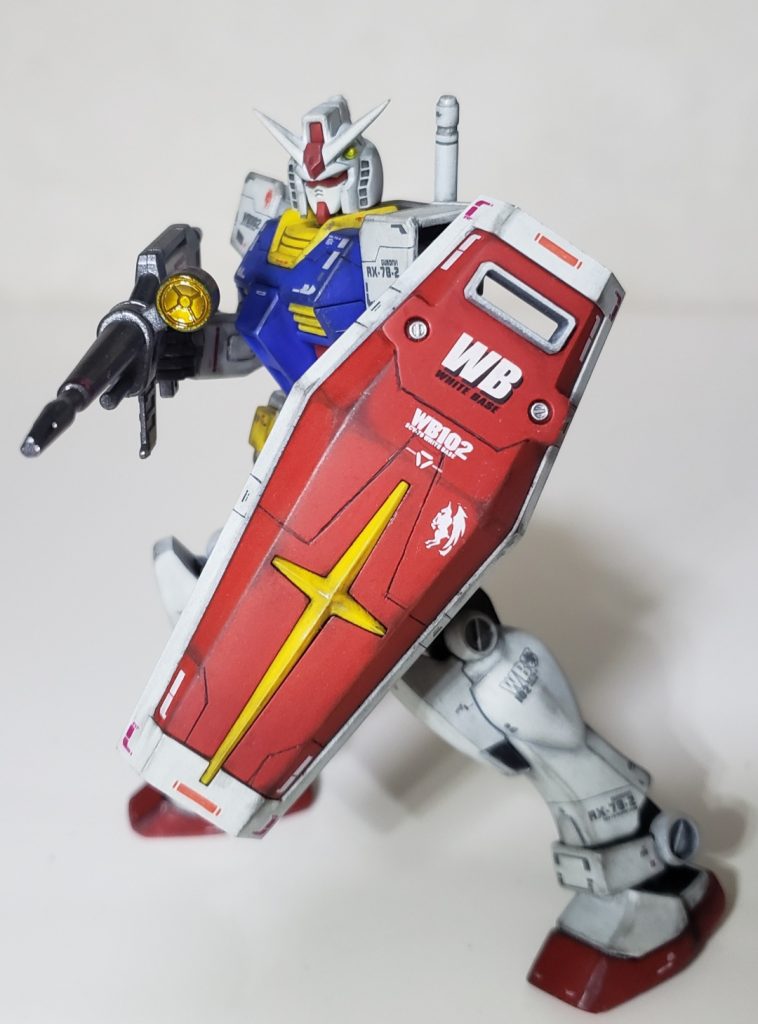 シールドにRG風のモールド追加。