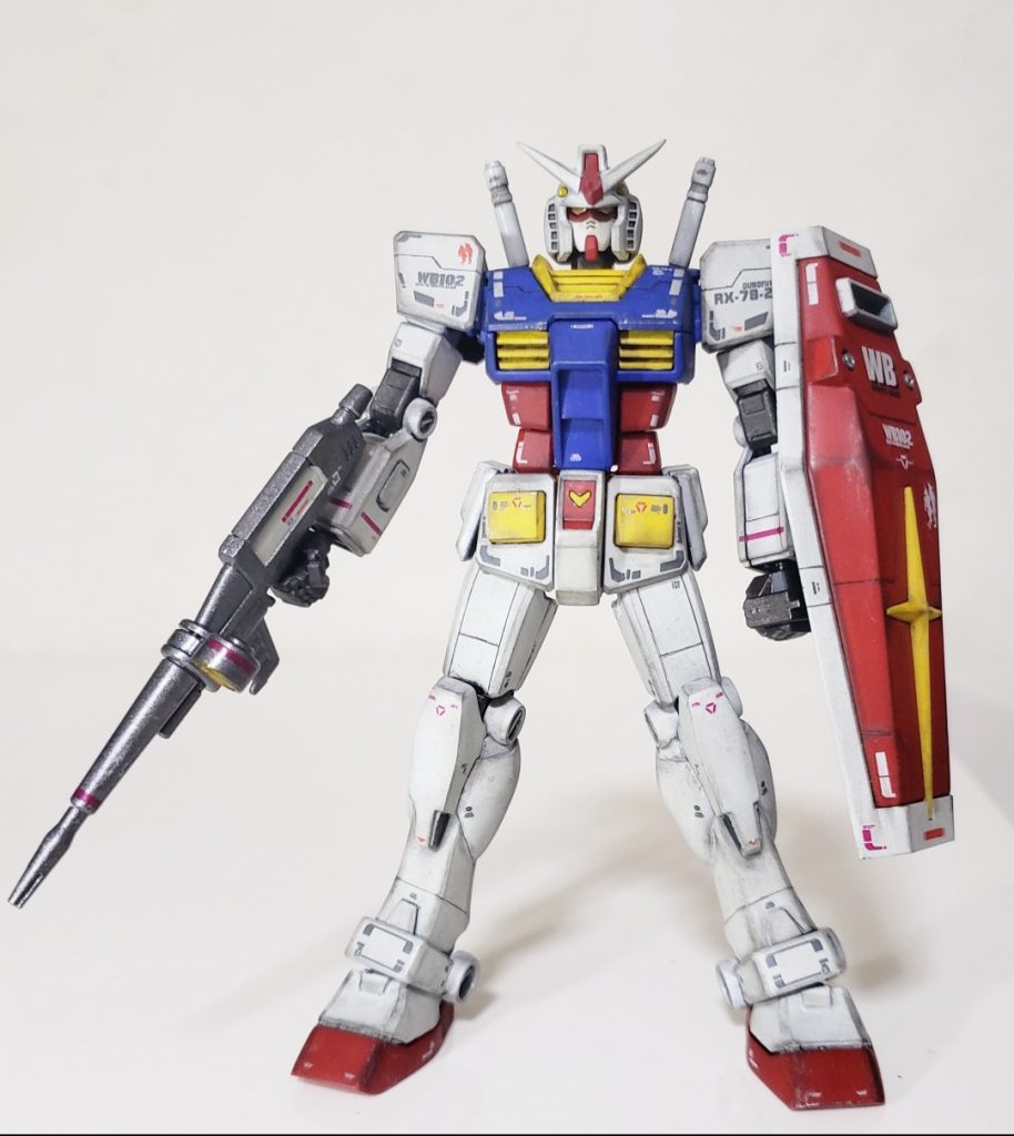 ・フィニッシュングサフェーサー1500ブラック・スーパーホワイト+ブルー少々・モンザレッド・コバルトブルー・イエロー・GX113艶消し・ダークアイアン・ウェザリングカラー(マルチブラック)・RGガンダム用水転写デカール