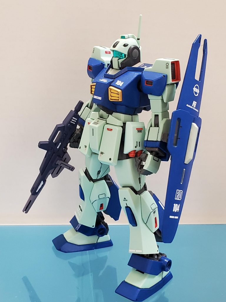 ネモ(ユニコーンversion)をエゥーゴ仕様として制作。部分塗装、合わせ目消し、マーキング、艶消しスプレー　そしてほんの一部分ですが初のスジ彫りをしてみました😎✨