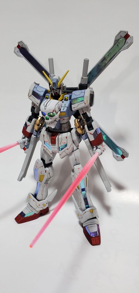 かなりいいキットだと思います。武装の充実さは個人的には好きじゃないので、持たせてないZANバスターとかの写真はないのですが作りこみが甘いです。事前にレビュー等で間接のクリアランスがきついと言われてて塗装前に気を付けていたのですが、若干擦れる所があり、悔やまれる所です。
