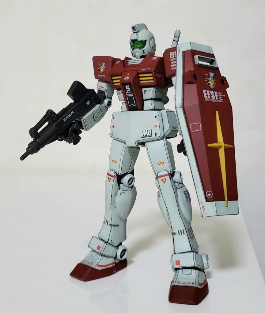 ・フィニッシュングサフェーサー1500ブラック・ブルー(イスラエル砂漠迷彩色)・MSレッド+ブラッディレッド・MSイエロー・黒鉄色・艶消しクリアーグレートーン・ガンダムデカール37地球連邦軍MS用あまり緑が強いと弱そうなので白寄りにして赤部を少し暗めにしてみました。ガンダムデカールのスレッガー中尉のパーソナルマークを使いたかったのでWBに配備されたスレッガー専用ジムってことで😂