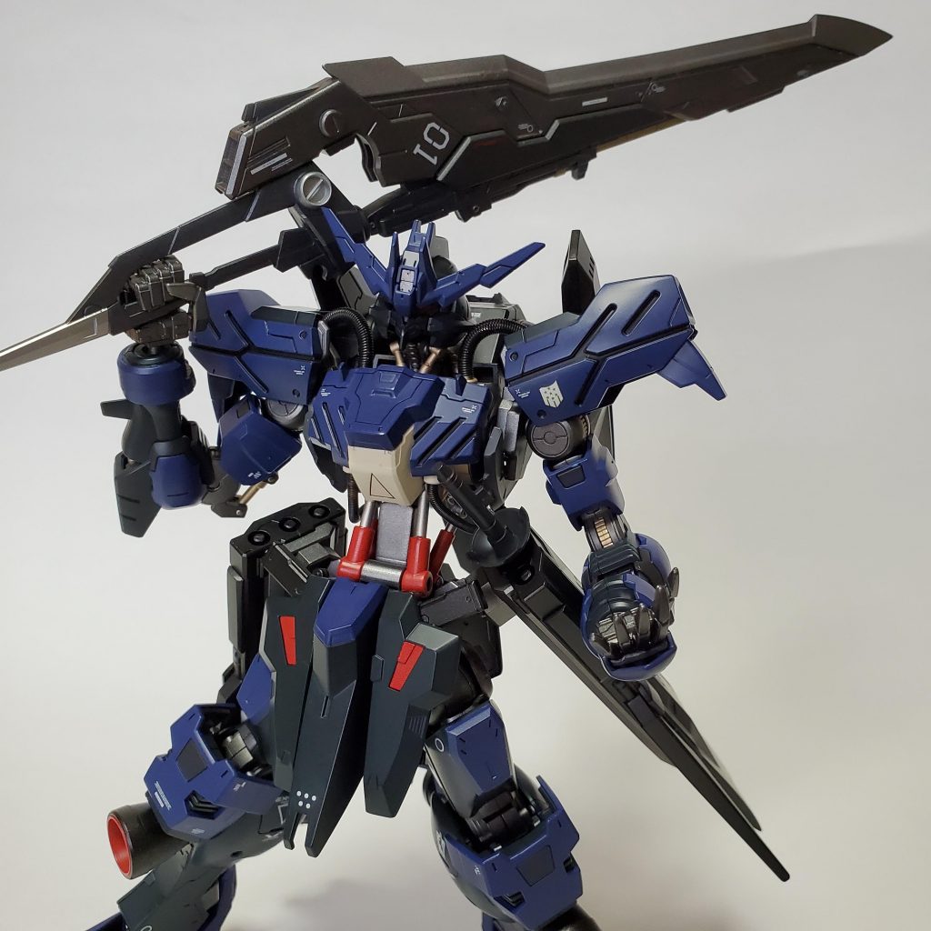 今回使用した塗料ティターンズブルー2メカサフヘビースターブライトアイアンGXメタルブラッククロームシルバー焼鉄色黒鉄色EXゴールドスーパーイタリアンレッドピュアブラック+GXメタルブラックニュートラルグレーVいいね！コメントよろしくお願いいたします。