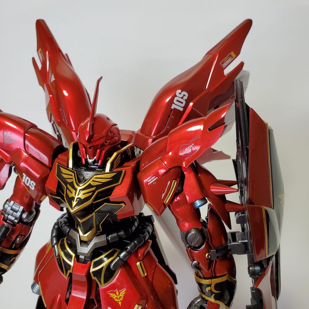 エングレービングが下手くそすぎて綿棒がいくらあっても足りないくらいやり直しまくりました。特に盾のやつ。