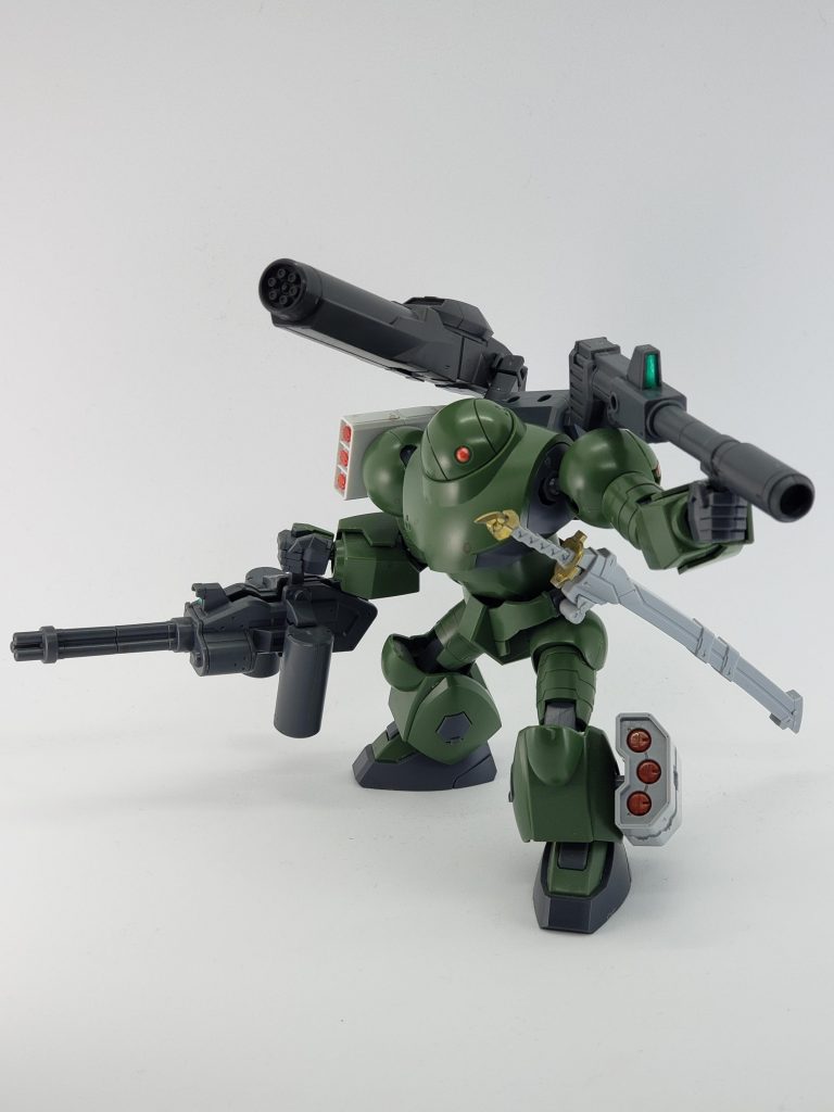 全体像。照明が丸写りしているのでかいりょうせねば。