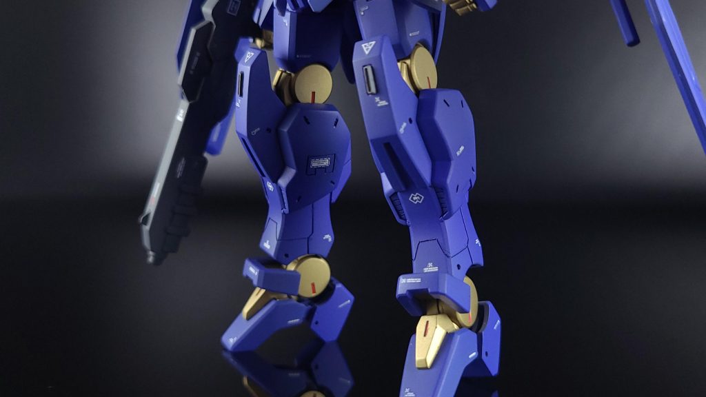 スジボリとディティールアップパーツで、密度を上げました‼️