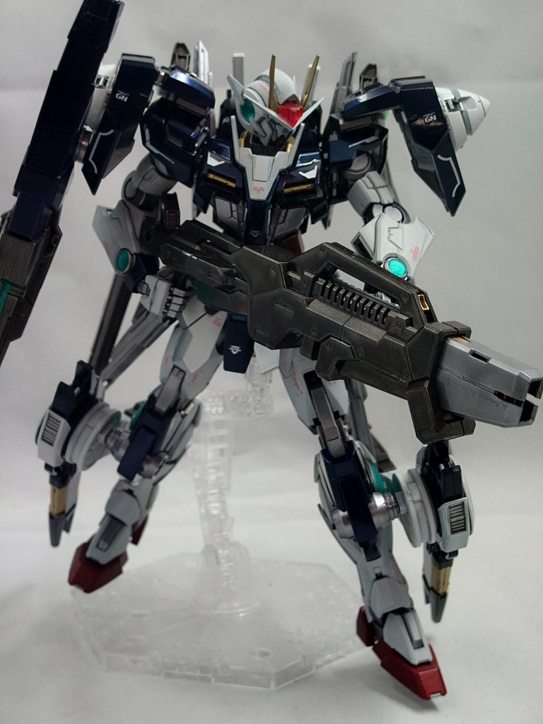 ガンダムアストレアのGNライフルとプロトGNランチャーを合体させたGNカノンです。