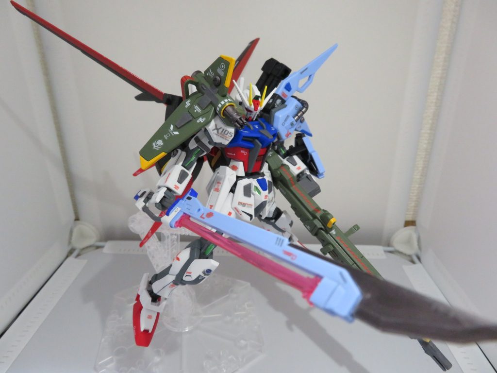 軽くポージング。ボリューム満点です。