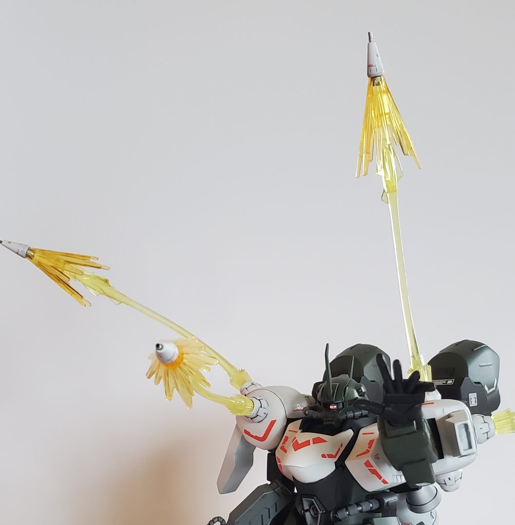 今回でザクⅢサイコミュカスタムの投稿は終了です。今は次回作のアイデアを考えているところなので、投稿まで暫く時間がかかりそうですが楽しんでガンプラライフを送りたいと思います(*^^*)