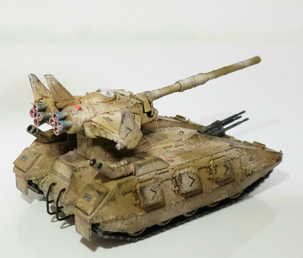 ディテールもさらに細かくてカッコイイんだけど、入手困難な点と値段が高いのが難点かな?