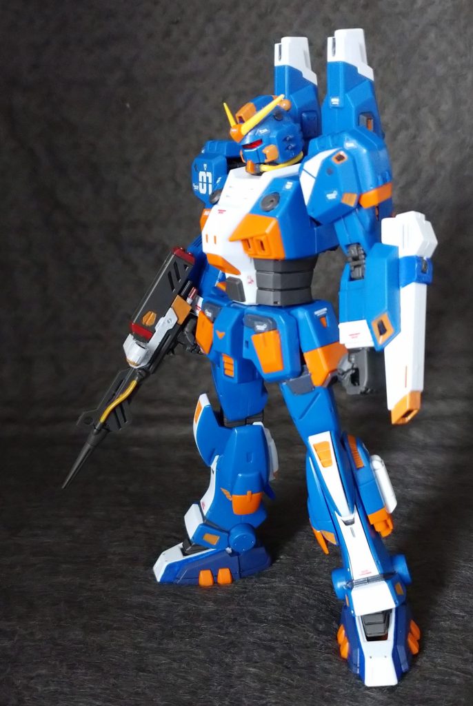 改修点は､アンテナをシャープ化した位です