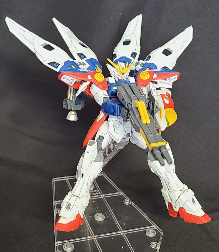 なんとか両手持ち出来る風