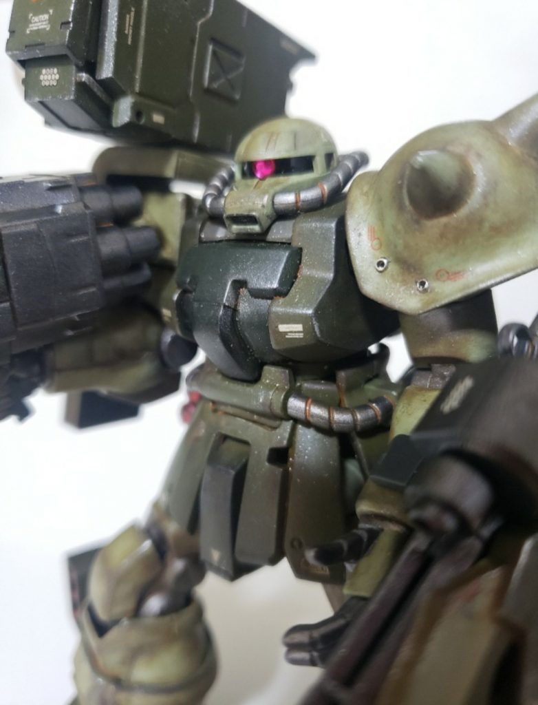 錆汚れっぽくなってるかな???動力パイプのパーティングラインを消し忘れてるやん（._.