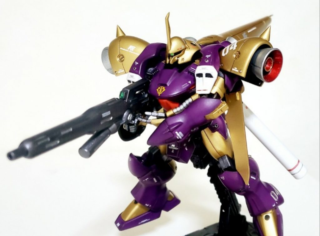 シュツルムブースター取り付けるとメチャカッコいいんだけど、場所(奥行)とるのが難点かな^^;