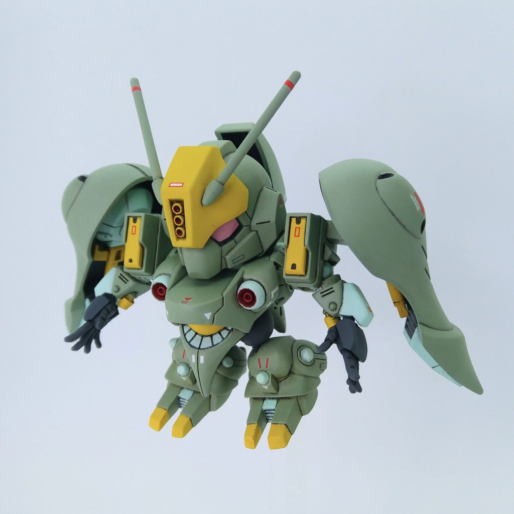 SDながらデカールを貼るのが自分流。