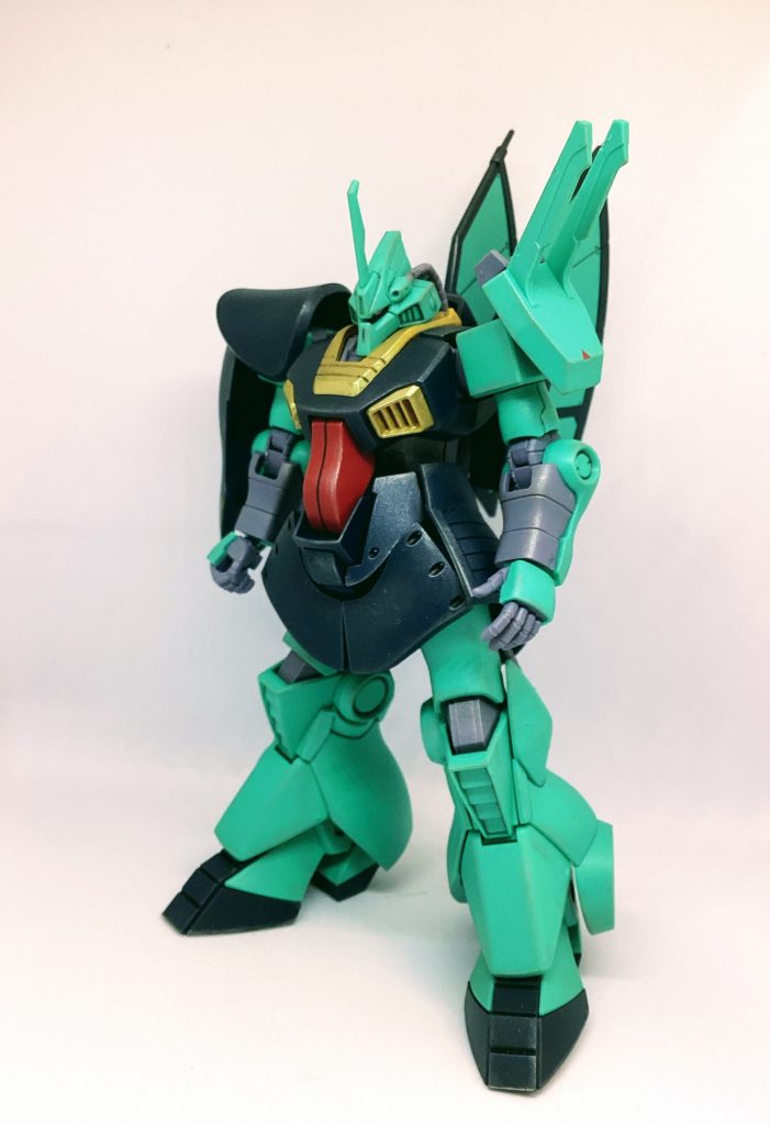 成形色が素晴らしく、余計なことをしない方がいいくらい。