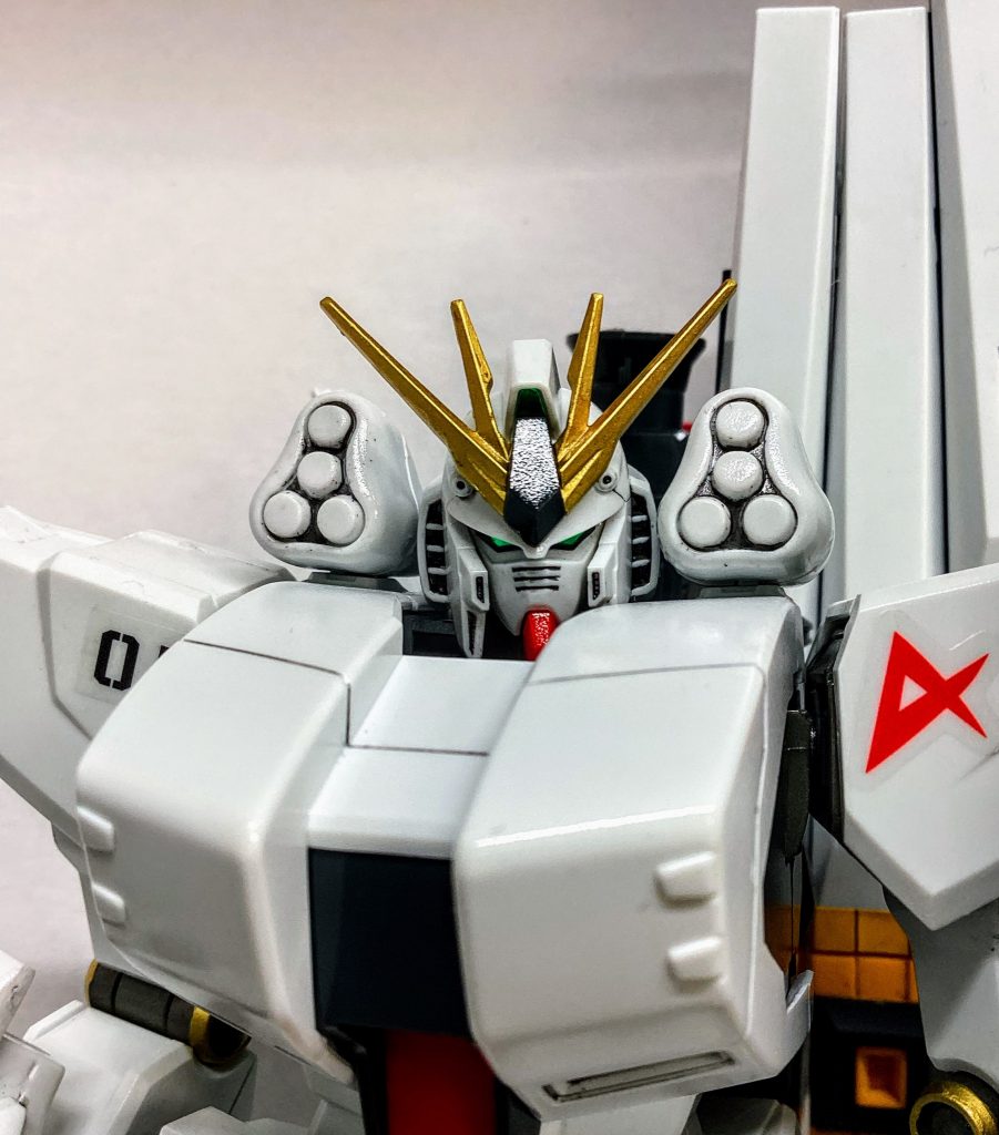 アンテナをゴールドにすると随分印象が変わります。