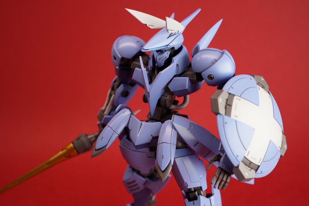 胸のアーマーを大きくしました。