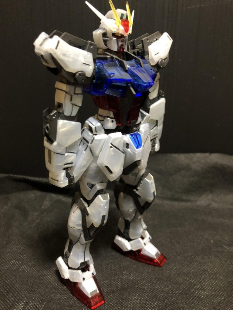 ストライクガンダム クリアパーツ–2枚目/制作者：アッキー