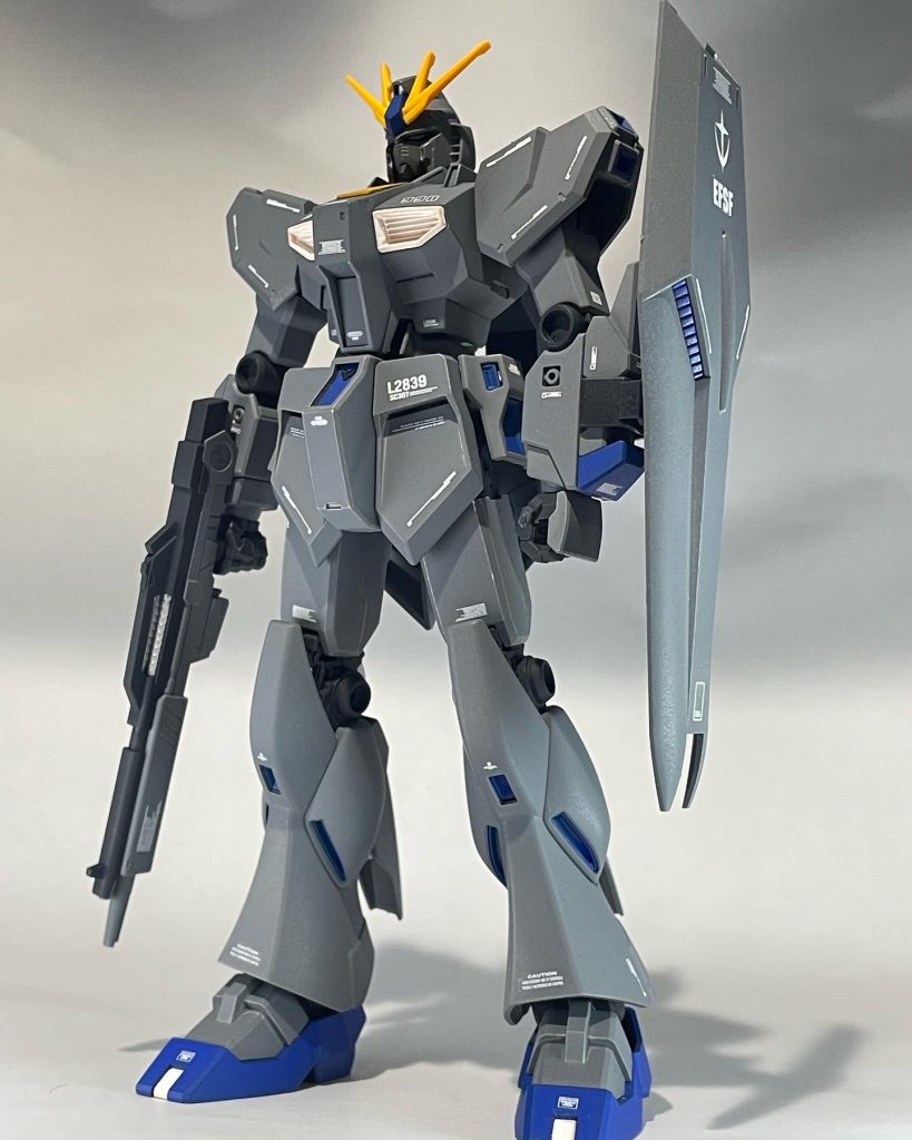EGνガンダム。量産型をイメージしてFAZZカラーに全塗装してみました。