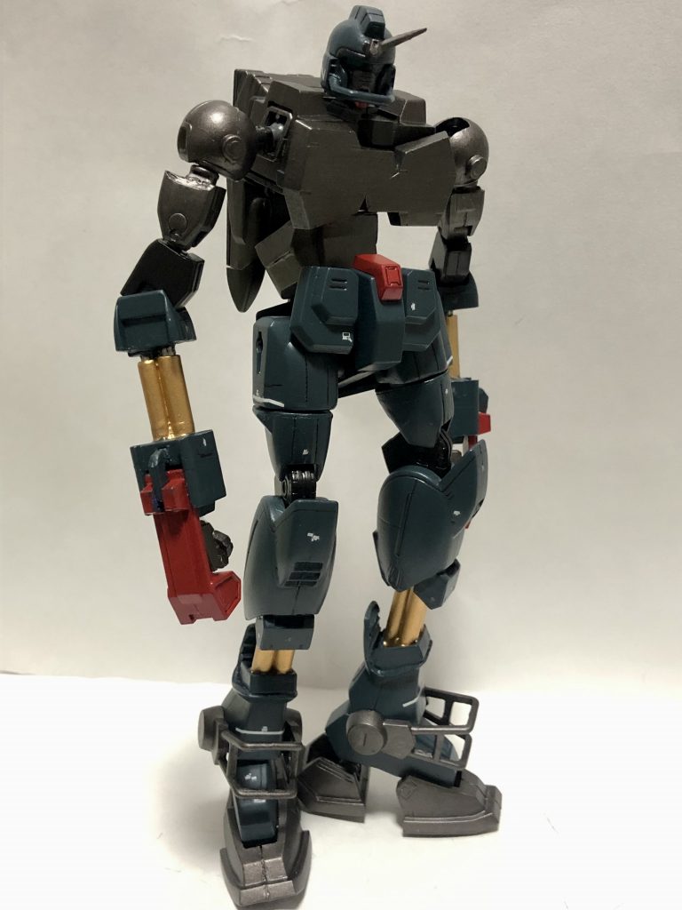 特徴はボクシング特化へと改修された本体と四肢に増設されたシリンダーリーチの変化及びアウトボクシングに対応した全高の増加。最低限の装甲等ですね