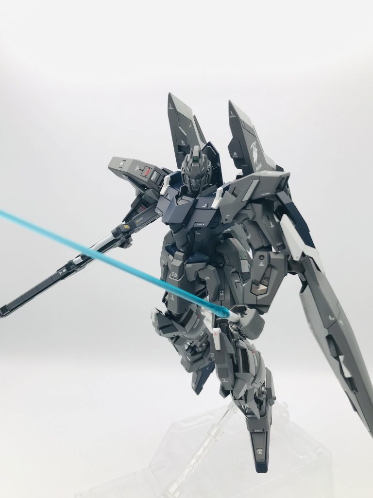 今回、素組みでも手こずった変形は断念しましたが、機会があればウェーブライダーで写真撮りたいですね。最後まで閲覧ありがとうございました😊