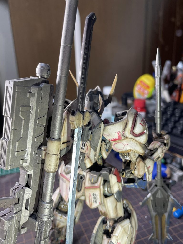 MG ガンダム・バルバトス–5枚目/制作者：モカまろ