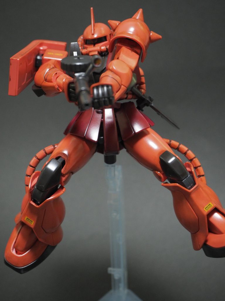 HGUC シャア専用ザクⅡ–4枚目/制作者：桐生人