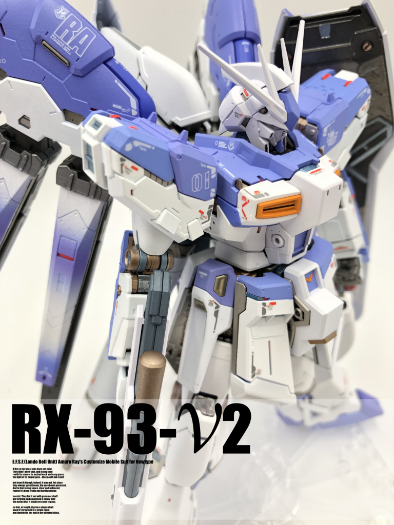 全体にレッドチップを配置しています。ハセガワ・トライツールの曲面追従蛍光シート(蛍光レッドフィニッシュ)を利用しています。本キットは、装甲パーツにスリットが多数入っています。そのスリットを最大限活用して、フレームパーツにシートを貼っています。