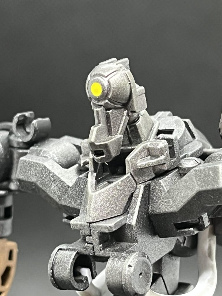 顔アップ。黄色はシタデルカラーです。