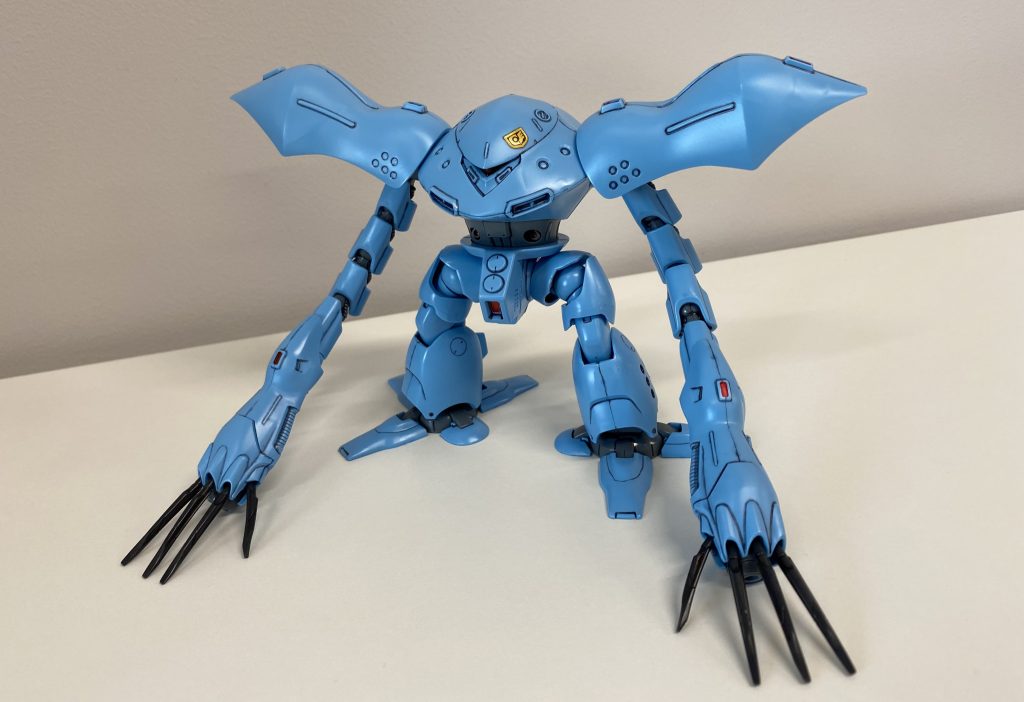 今回はサイクロプス隊のマークだけシールを使用しました。それ以外のシールを貼る箇所はガンダムマーカーで塗装しています!