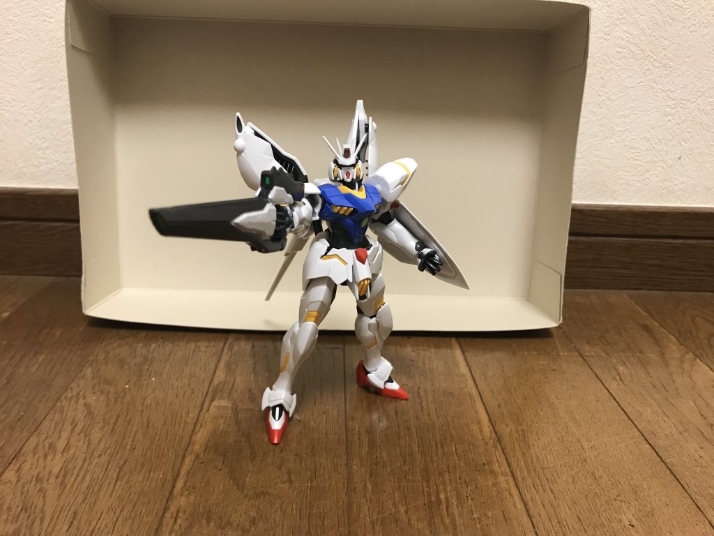 ハイパーレギルスライフルハイパースタングルライフルのチャージモードに匹敵する凄まじい威力と、高い連射性を誇る。