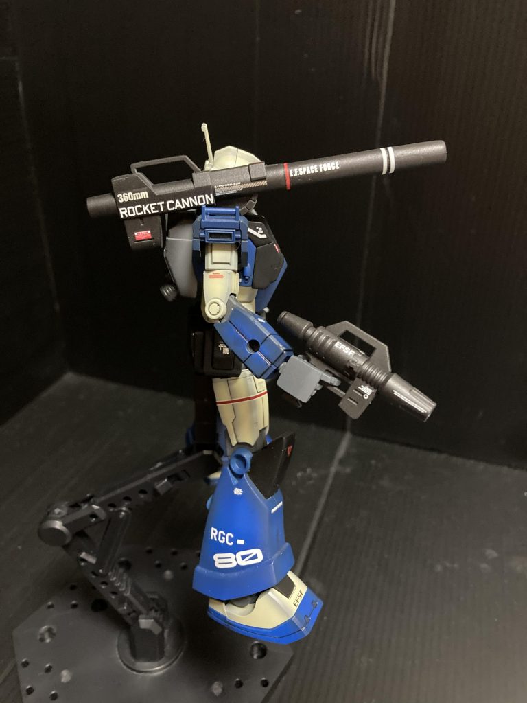 ジムキャノンのキャノン砲ですが😅Wikipediaやゲームでは240mmキャノンとなっています😤しかし旧MSVの説明書にもMSVの広告チラシにも360mmキャノンと表記されています😊MSVRの hgジムキャノンプレミアムバンダイの商品説明にも360mmロケット砲とあります一体誰が・・・何処から240mmキャノンって事にしでかしたのか？そうです‼️言わずとも解るでしょう😅いい加減なんですよ💦あの愚民供は💢そしてそれを認める能力が無い笑まぁある意味凄いですよ笑記述を無視して😤想像と空想と妄想ですり替えようとするのですから🤣笑